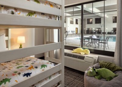 Ironwood Lodge Kid's Room with View of Pool